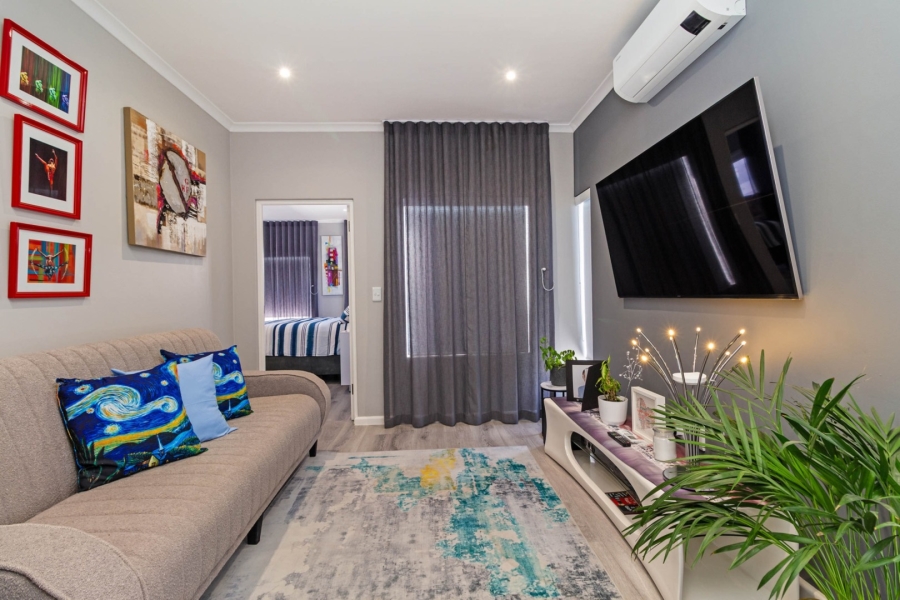 3 Bedroom Property for Sale in Sandown Western Cape